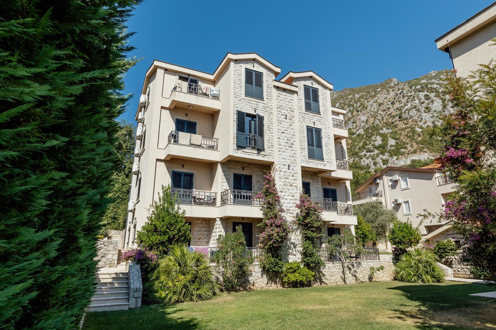 Bellezza Resort & Spa 科托尔 外观 照片